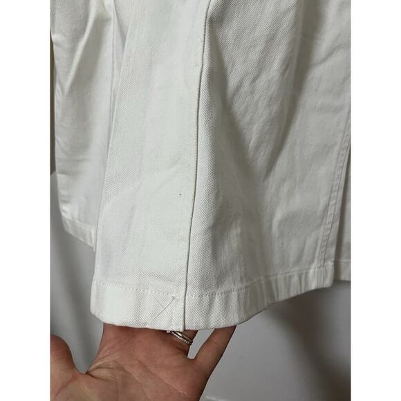 Lauren Ralph Lauren Women's Denim Jacket Size 18W White Gold Logo Buttons NWT - Picture 3 of 7